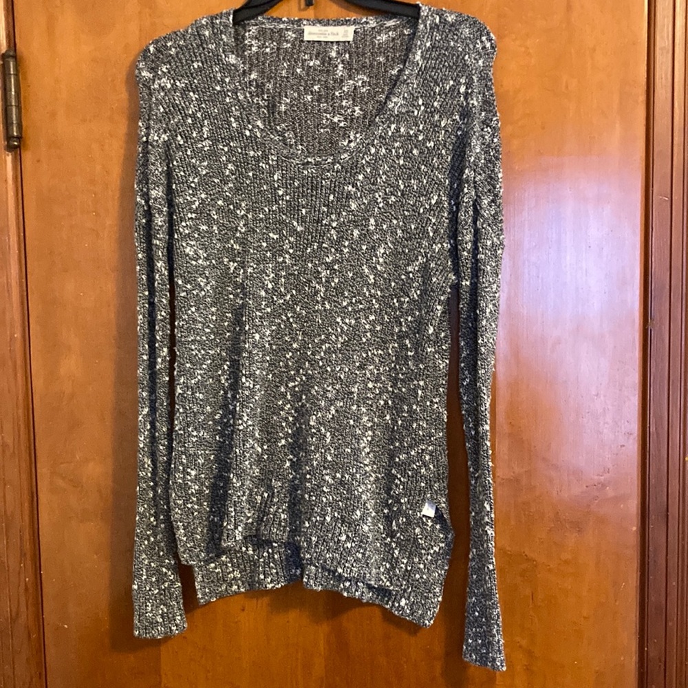 Abercrombie & Fitch Sweater